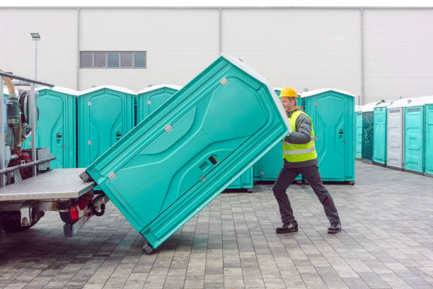 Best Construction site porta potty rental  in Lebanon, IL