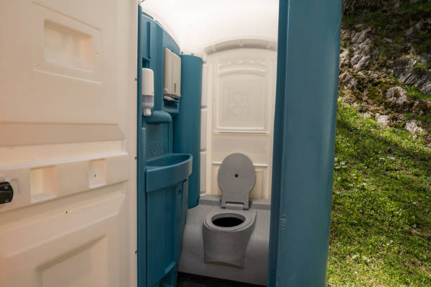 Best Sanitation services for porta potties  in Lebanon, IL